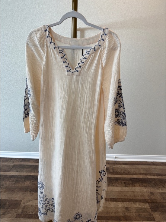 Hermoza Other - Hermoza Cream Maxi Coverup with Navy Embroidery